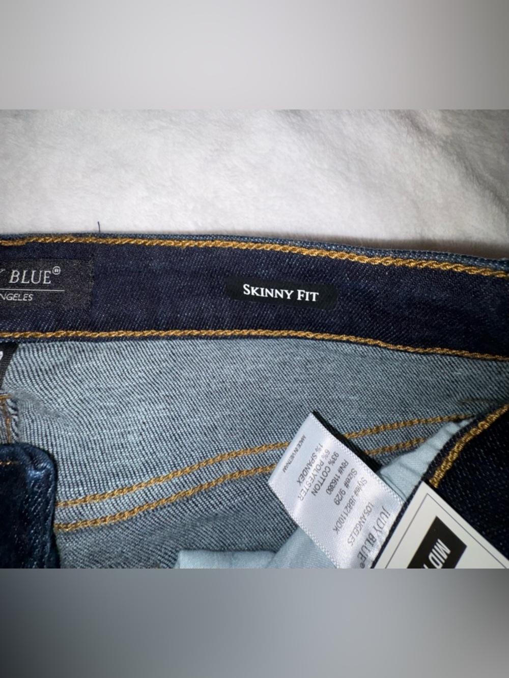 Judy Blue Dark Indigo Mid-Rise Skinny Jeans - Picture 4 of 6